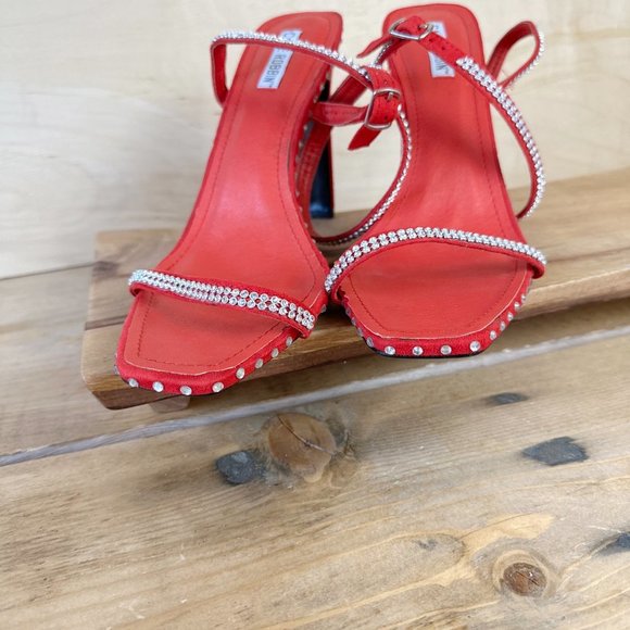 Cape Robbin Hollywood size 101 Red Crystal sandal‎ with 4 1/2 inch heel - Picture 10 of 10